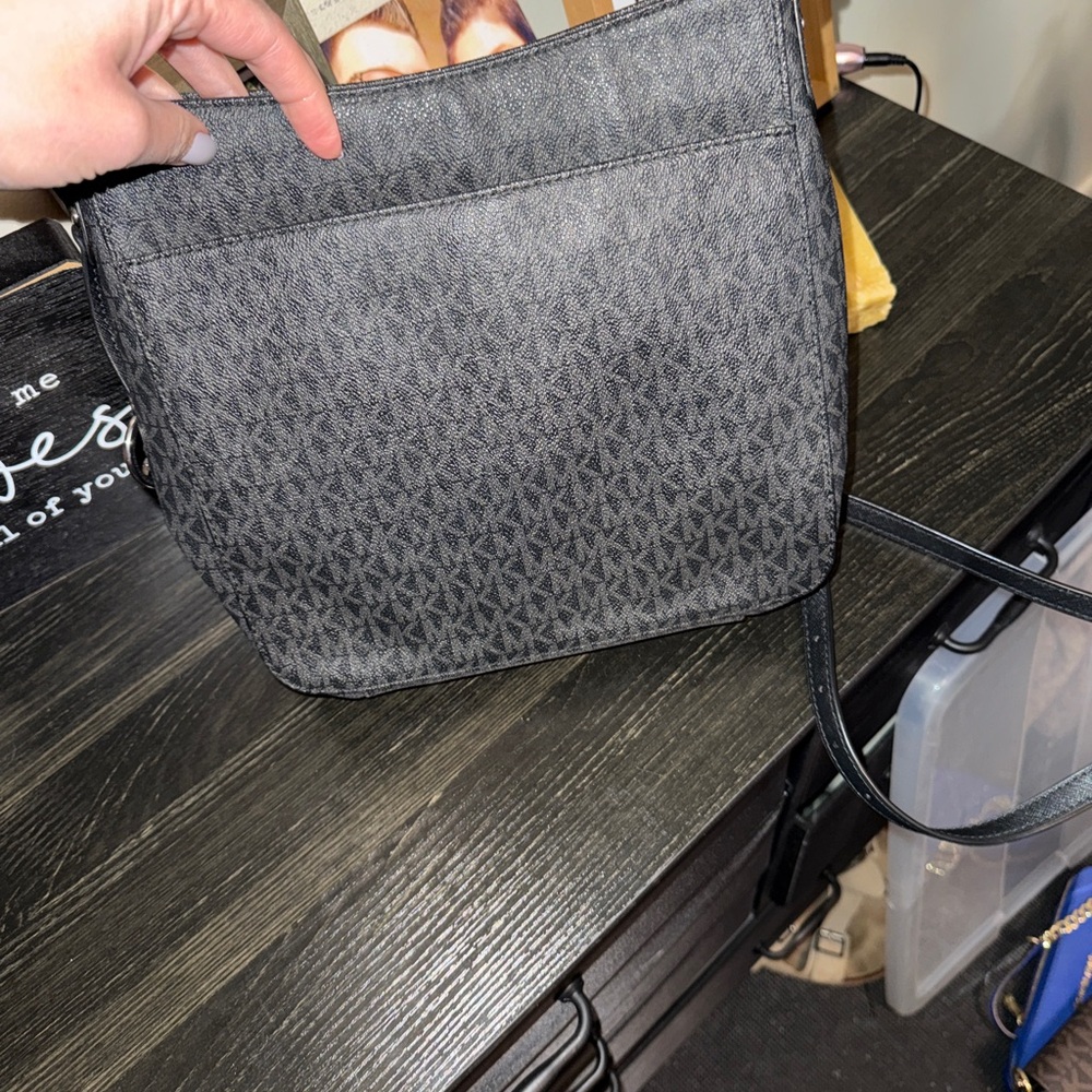 Michael Kors Black Crossbody Bag - Picture 6 of 7